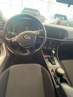 
										VENTO 1.4 CONFORTLINE AT full									