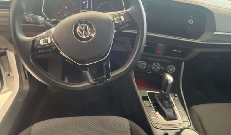 
								VENTO 1.4 CONFORTLINE AT full									