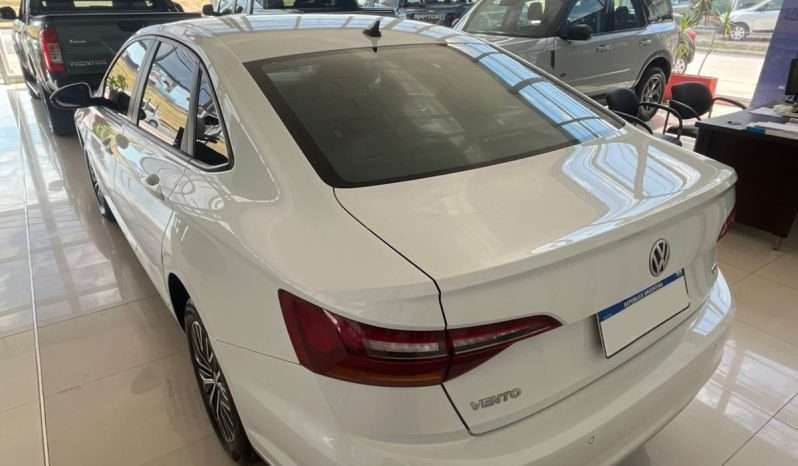 
								VENTO 1.4 CONFORTLINE AT full									