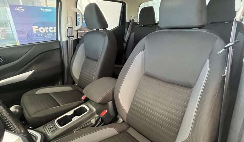 
								Nissan Frontier 2.3t Xe 4×2 Mt full									