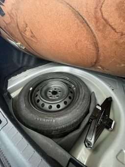 
										COROLLA 1.8 XLI CVT full									