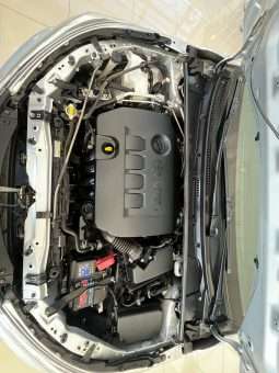 
										COROLLA 1.8 XLI CVT full									